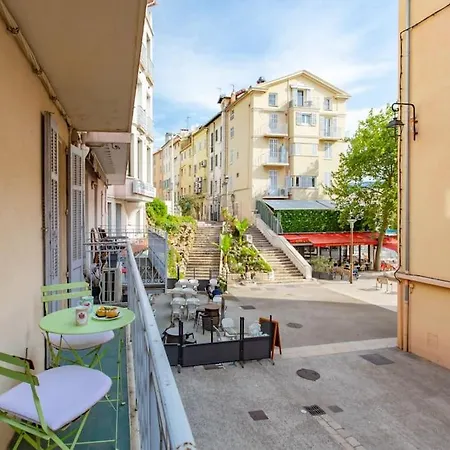 C17 2p Port Palais & Croisette 8mins Walk Balcony Apartment